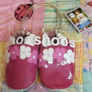 Shooshoos Pink Leather Soft sole Baby Shoes w/Floral Design 12-18 Months